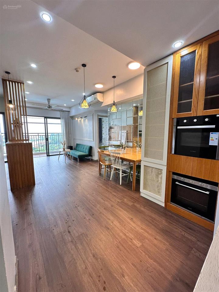 Bán 3pn góc 105m2 giá chỉ 10,2 tỷ view sông the sun avenue mai chí thọ