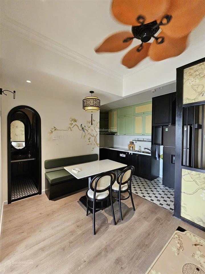 Bán 1pn the sun avenue nội thất đẹp sẵn sổ giá chỉ 4,9x tỷ