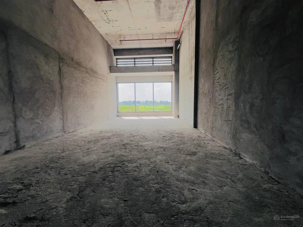 Chuyên bán shophouse 85m2 giá 16 tỷ có 2 tầng mặt tiền victoria village