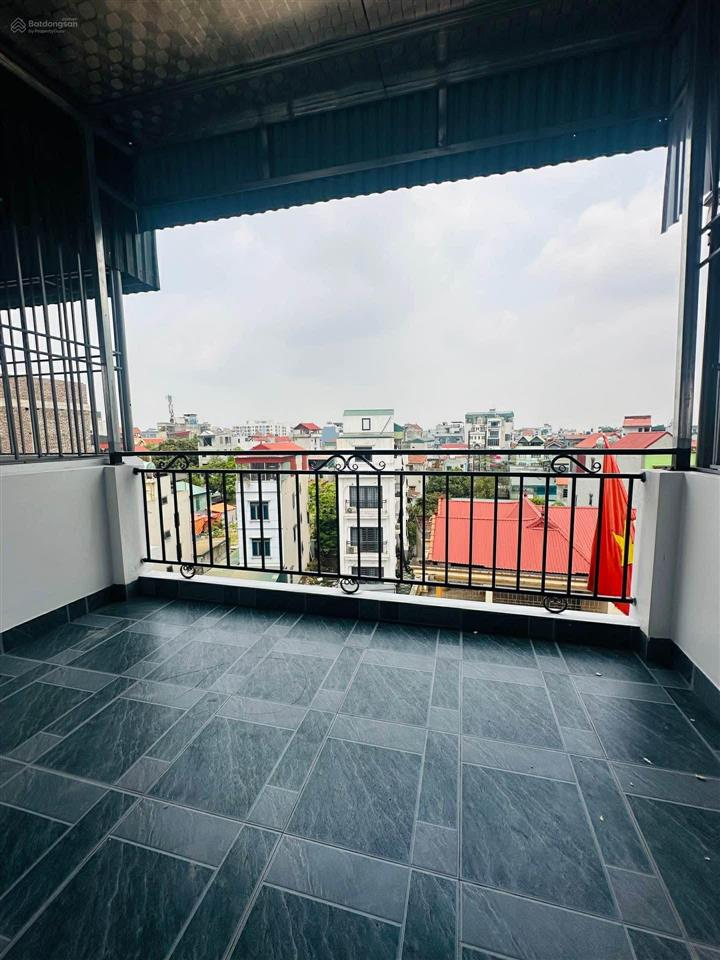 Bán nhà vị trí đẹp  vài bước ra ô tô tránh  ở hoặc cho thuê  3 phút ra đh công nghiệp