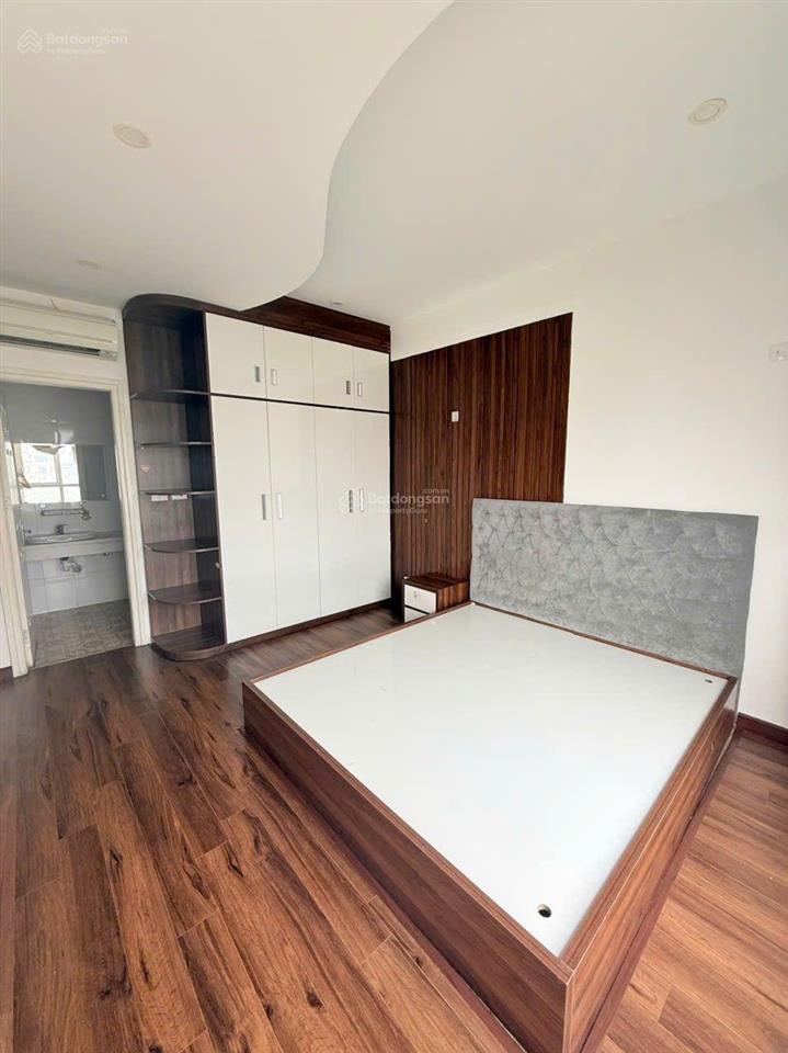 Bán gấp căn hộ chung cư viện 103 cuối nguyễn khuyến, văn quán, hà đông. dt 84m2 giá hời khu vực