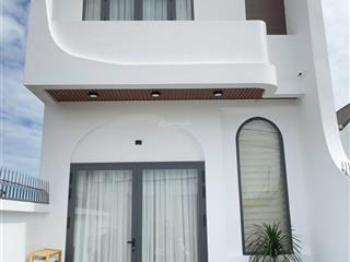 Bán nhà bảo lộc  nhà mới xây 1 trệt 1 lầu full nt  mt nguyễn trãi trung tâm phường 2 tp bảo lộc.