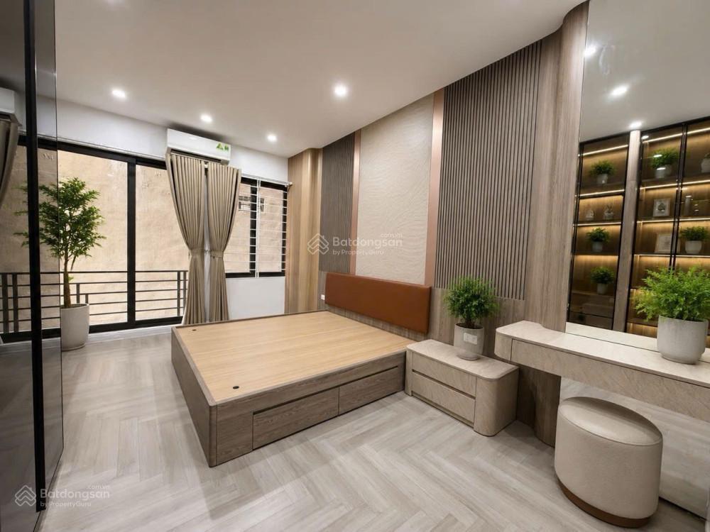 Nhà đẹp  trung tâm đống đa 30x5 tầng 9.65 tỷ  đủ nội thất  tiện ích