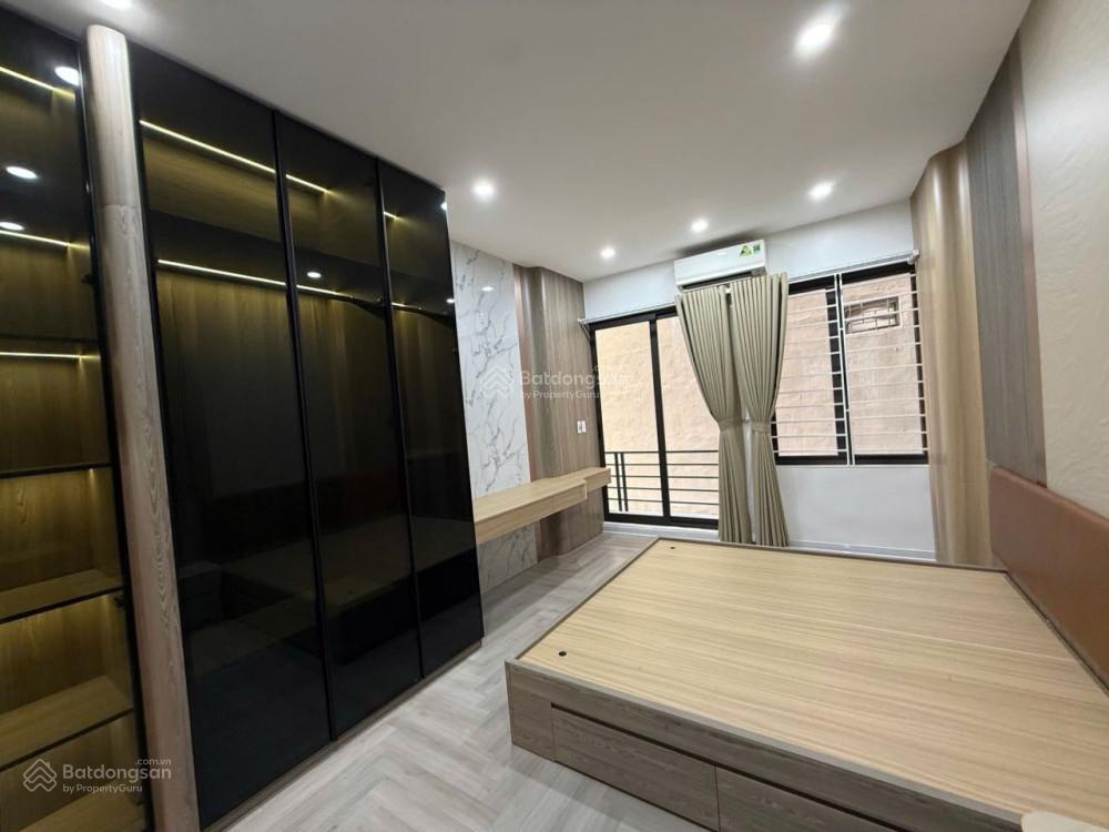 Nhà đẹp  trung tâm đống đa 30x5 tầng 9.65 tỷ  đủ nội thất  tiện ích