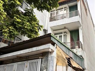 Cho thuê nhà riêng 80m2 có gara khu ngọc thụy