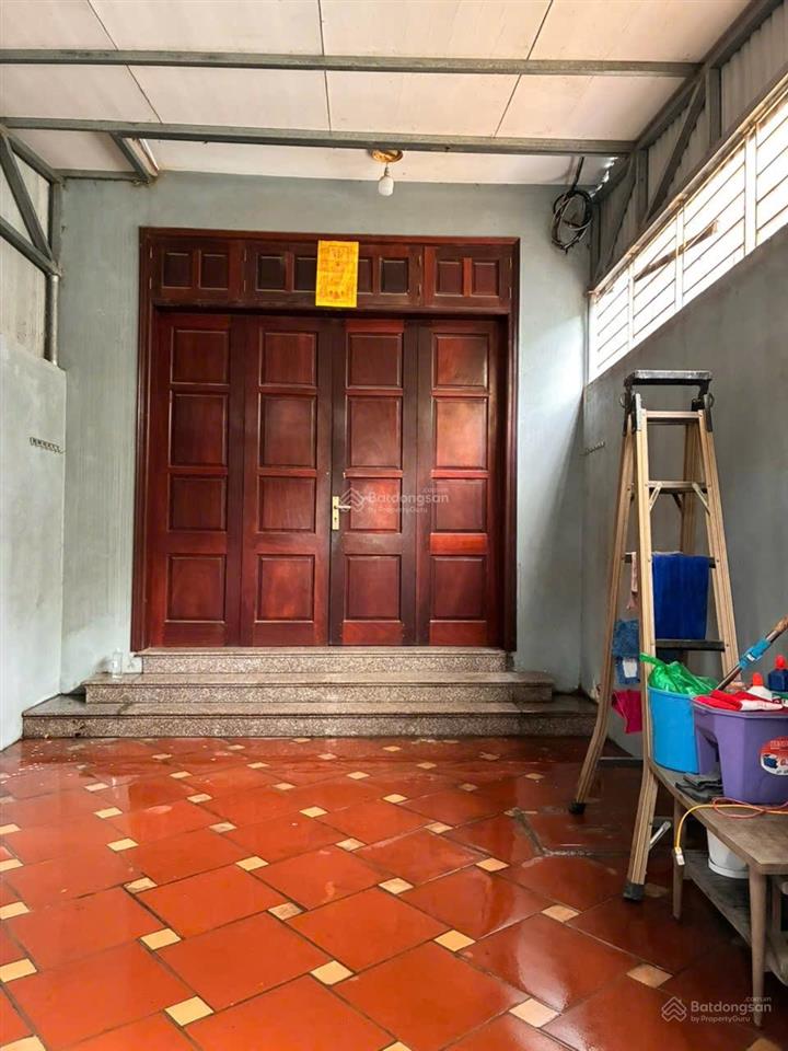 Cho thuê nhà riêng 80m2 có gara khu ngọc thụy