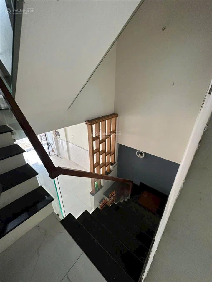 Bán nhà đường số 9, bình hưng hòa, hẻm nhựa 6m thông  thoáng, khu an ninh, đầy đủ tiện ích