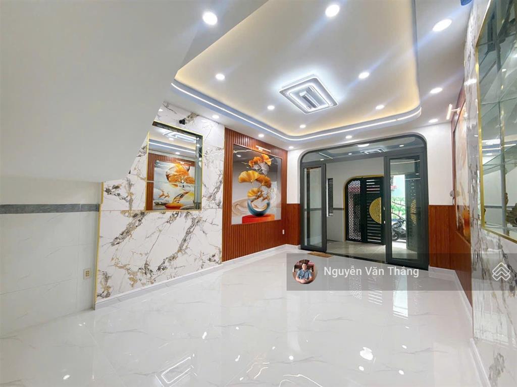 Bán nhà hẻm phường tân sơn nhì  diện tích 4x14m  đúc 2 tầng mới  giá tốt 6,8 tỷ