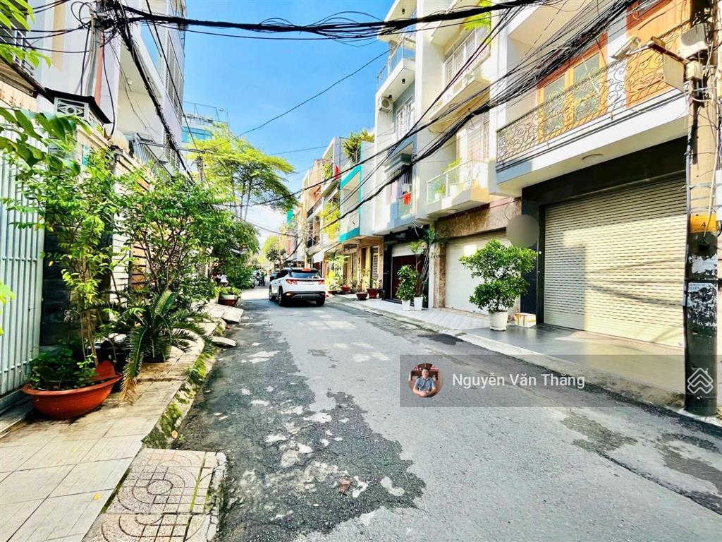 Bán nhà hẻm 8m có vỉa hè đường diệp minh châu  diện tích 4x16m  đúc 3 tầng  giá tốt 8,5 tỷ