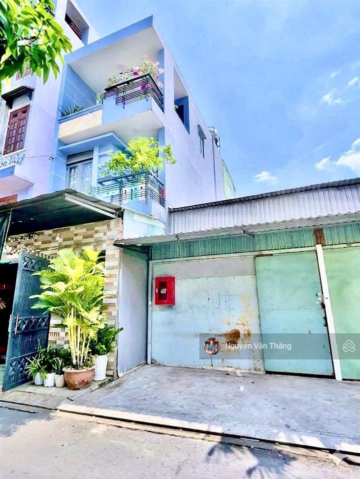 Bán nhà hẻm nhựa 6m đường gò dầu  diện tích 4x18m vuông vức  giá tốt 7 tỷ