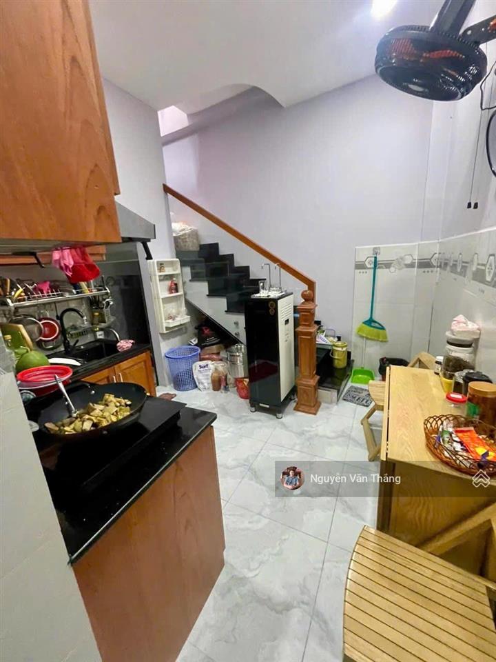 Bán nhà hẻm 1 xẹt ngay khu tân hương  diện tích 4x14m  đúc 2 tầng  giá tốt 6,5 tỷ
