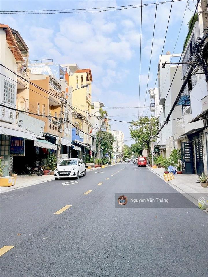 Bán nhà mặt tiền đường nguyễn trường tộ, p.tân thành  dt 4x18m vuông vức  giá tốt 10,5 tỷ