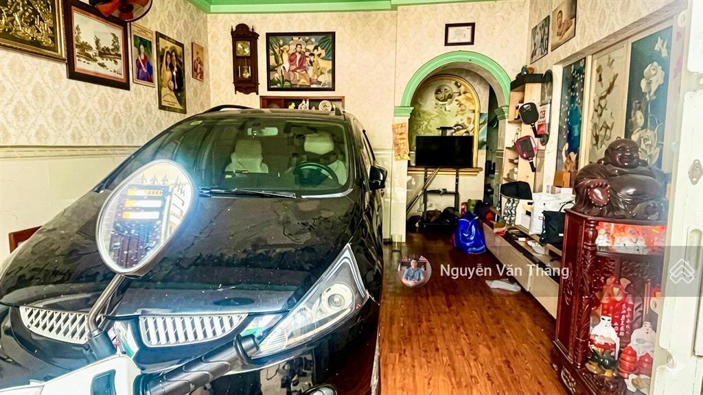 Bán nhà hẻm xe hơi khu tân sơn nhì  diện tích 6x15m nở hậu 7m  đúc 1 lầu  giá tốt 9,3 tỷ