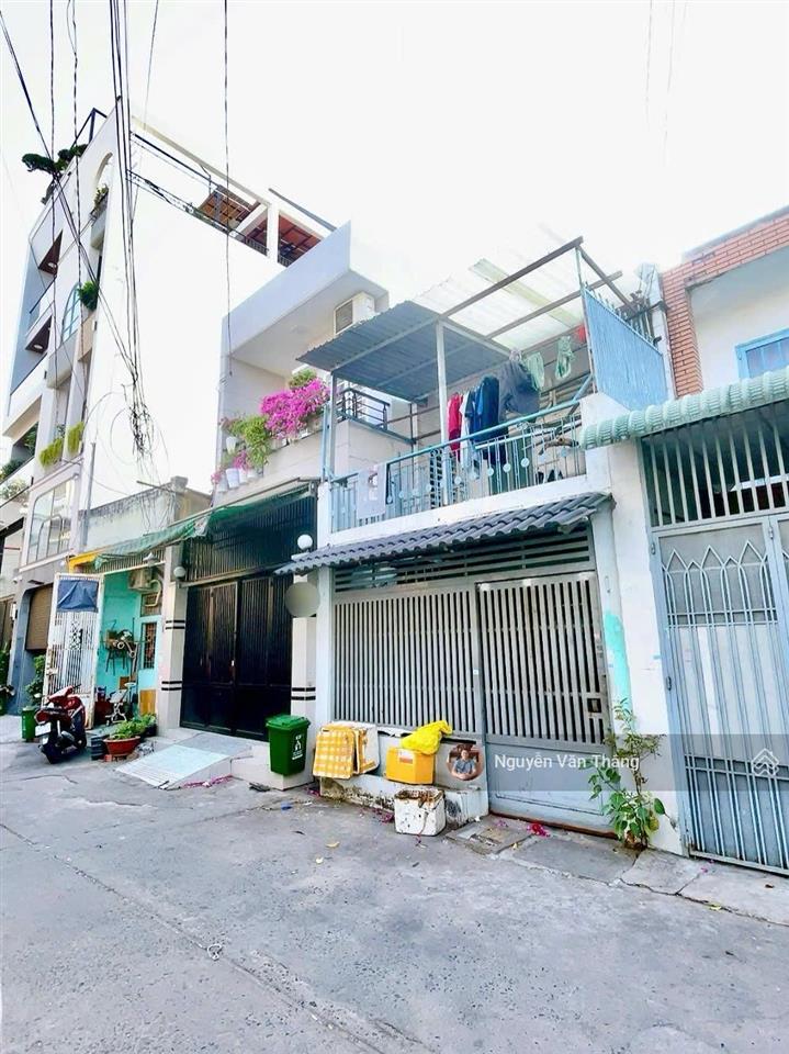 Bán nhà hẻm xe hơi đường lê thúc hoạch diện tích 4x22m vuông vức  giá tốt 7,5 tỷ