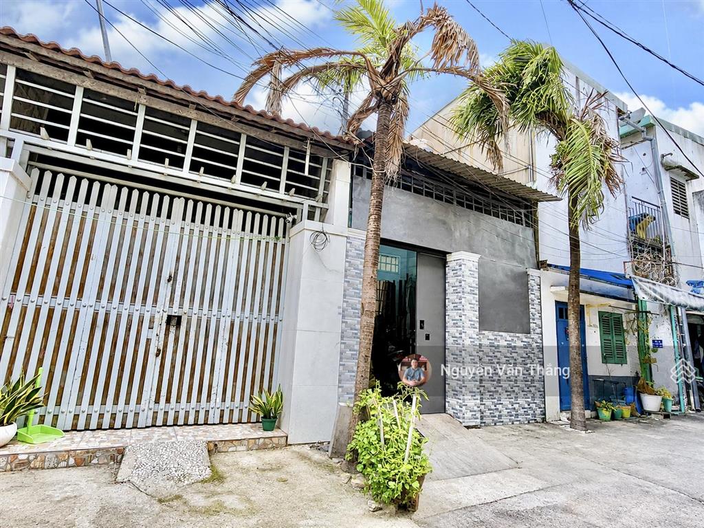 Tân phú  hẻm xe hơi đường lê trọng tấn  diện tích 4x21m  giá tốt 7 tỷ