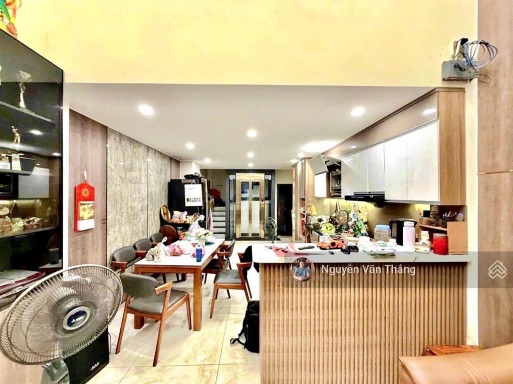 Bán nhà đường gò dầu  đúc 5 tầng  có thang máy  giá tốt 7,5 tỷ