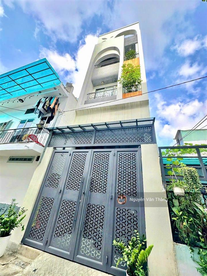 Bán nhà đường gò dầu  đúc 5 tầng  có thang máy  giá tốt 7,5 tỷ