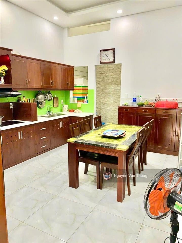 Nhà hẻm xe hơi đường tân quý  diện tích 4x17m  đúc 3 tầng đẹp  giá tốt 8 tỷ