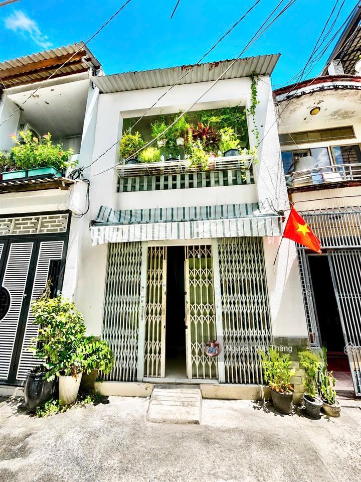 Bán nhà hẻm xe hơi gần ngã tư đường gò dầu  diện tích 4x15m  giá tốt 6,4 tỷ