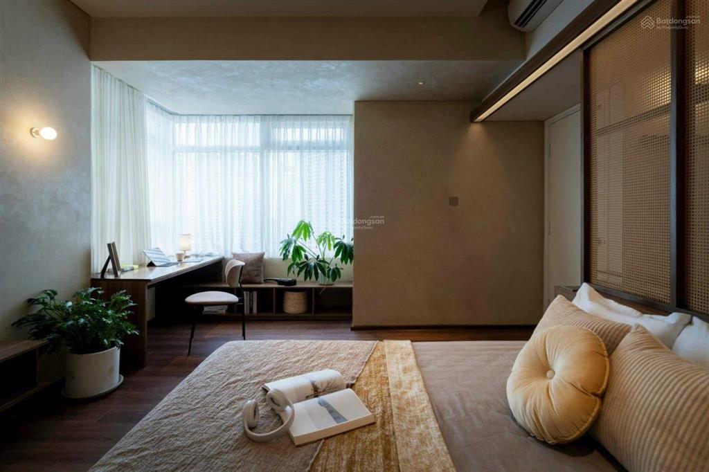 Bán gấp căn hộ cao cấp 2pn2wc the grand manhattan novaland 100 cô giang quận 1 12tỷ8  0965 645 ***