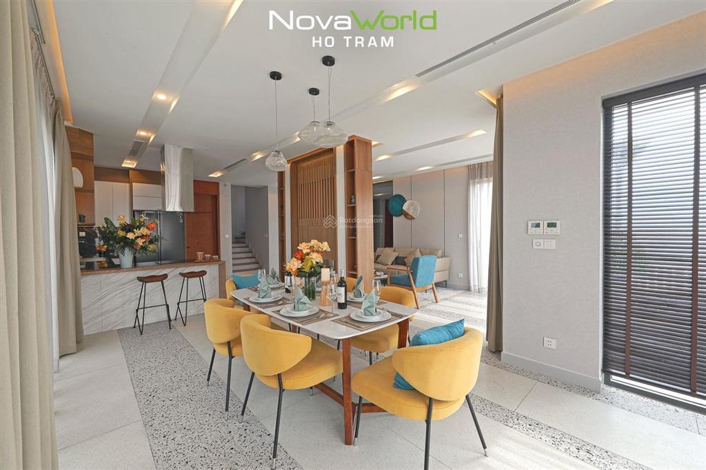 Cần bán gấp shophouse zeit river, giá 55 tỷ, thiết kế 1 trệt 3 lầu.  0965 645 ***