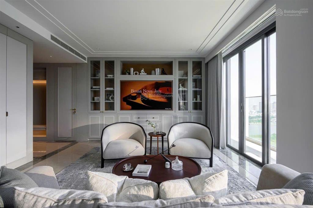 Nhà mình cần bán căn hộ hạng sang the sculptura phú mỹ hưng 90m2 13,6 tỷ  0965 645 ***