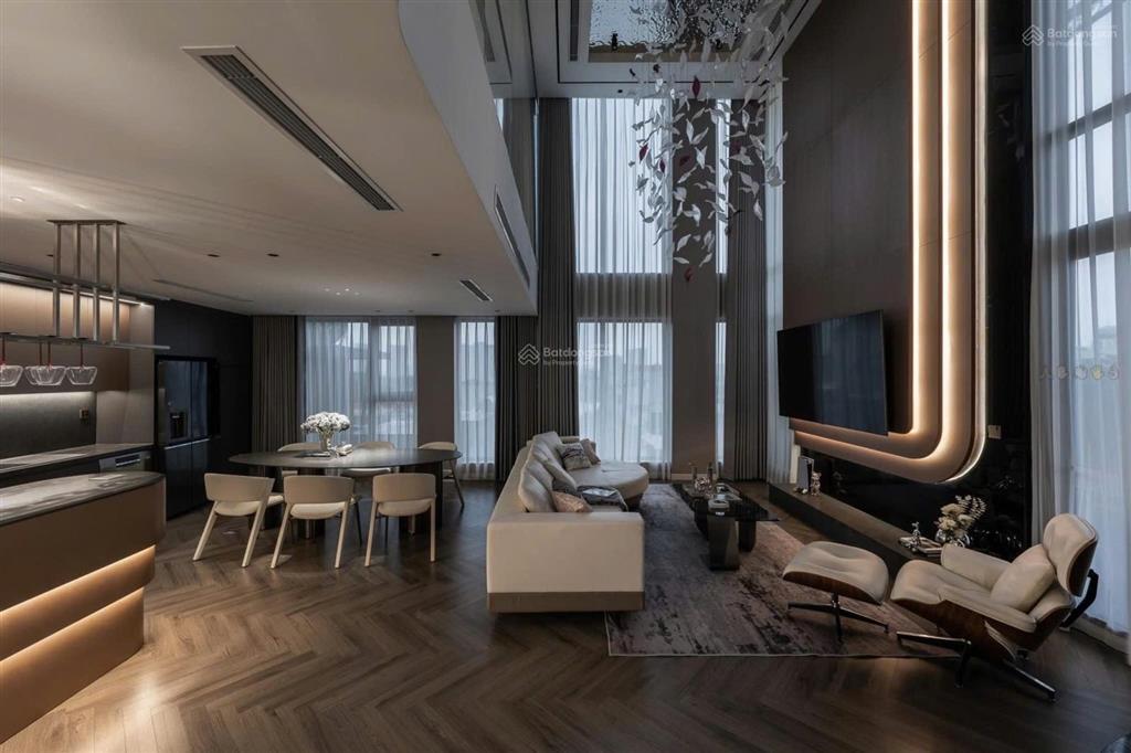 Bán căn hộ 4pn, 3wc tại triton crown phú mỹ hưng, giá thỏa thuận, 360m2, view đẹp