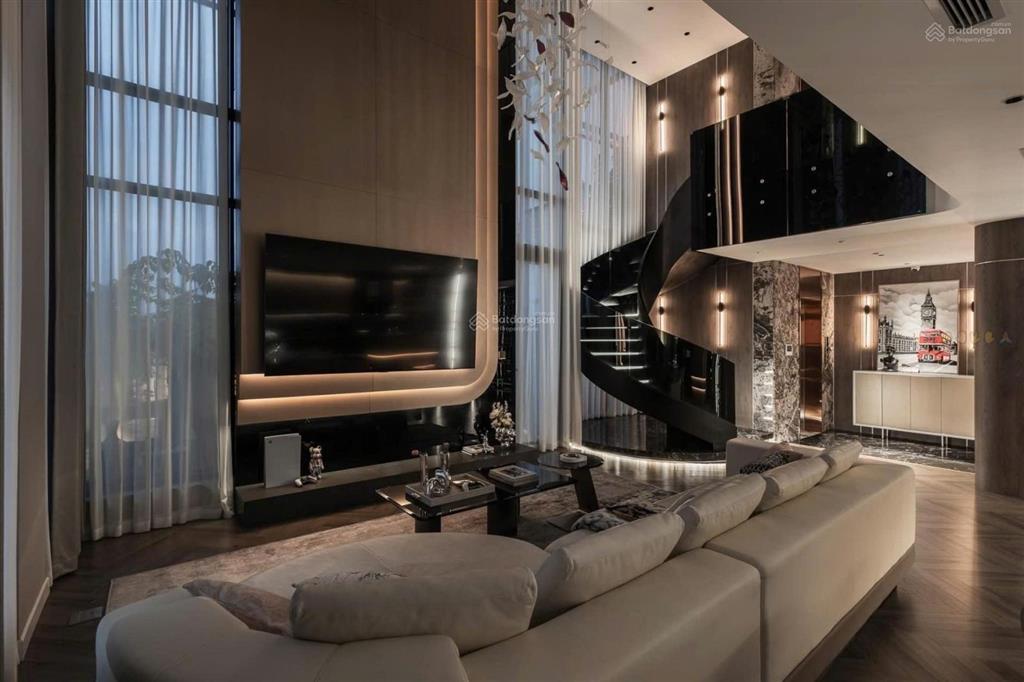 Bán căn hộ 4pn, 3wc tại triton crown phú mỹ hưng, giá thỏa thuận, 360m2, view đẹp