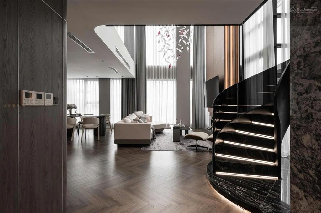 Bán căn hộ 4pn, 3wc tại triton crown phú mỹ hưng, giá thỏa thuận, 360m2, view đẹp