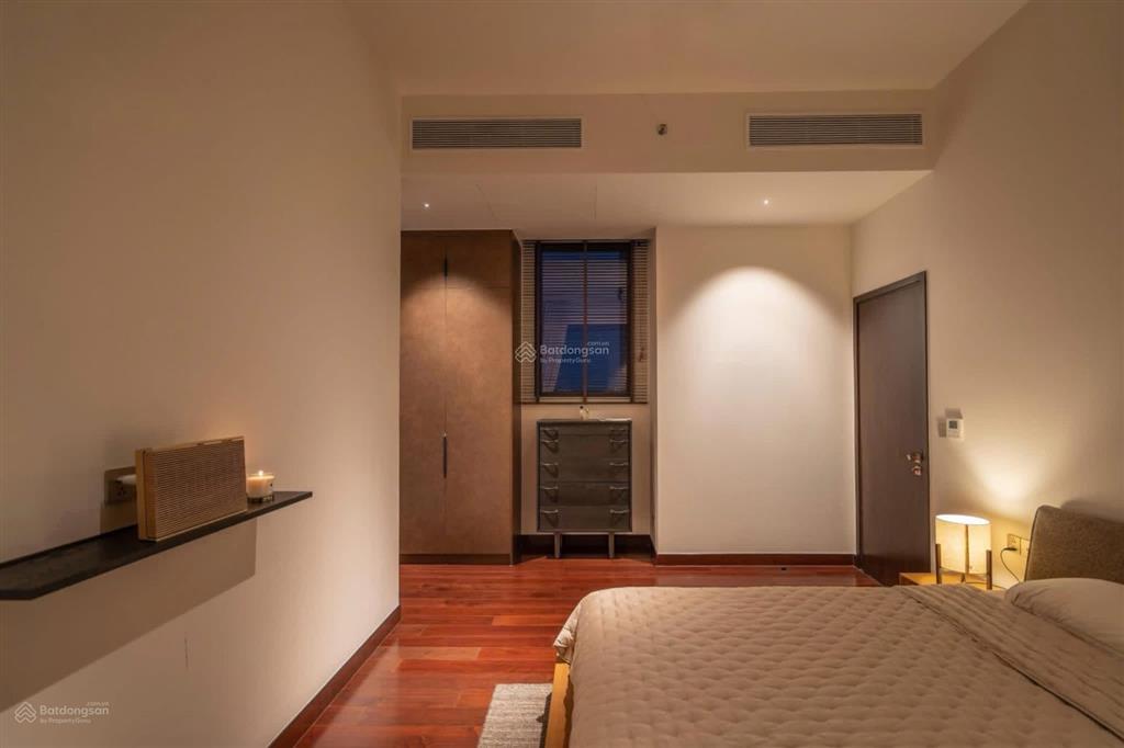 Chính chủ chuyển công tác cần bán gấp căn hộ hạng sang panorama pmh q7 4 phòng ngủ 300m2 35 tỷ