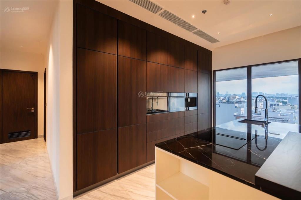 Chính chủ chuyển công tác cần bán gấp căn hộ hạng sang panorama pmh q7 4 phòng ngủ 300m2 35 tỷ
