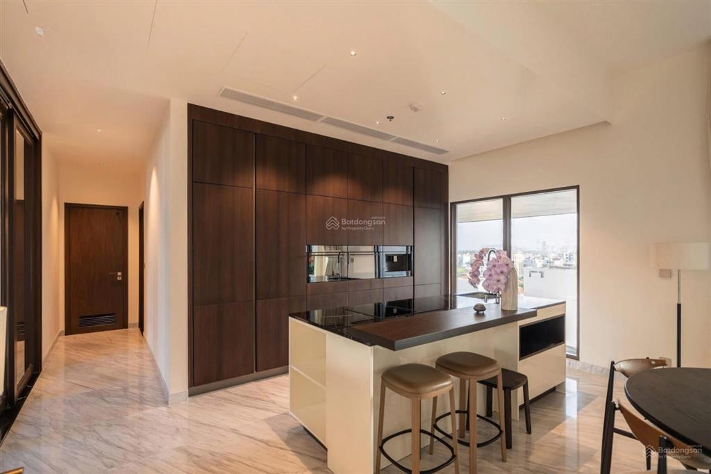 Chính chủ chuyển công tác cần bán gấp căn hộ hạng sang panorama pmh q7 4 phòng ngủ 300m2 35 tỷ