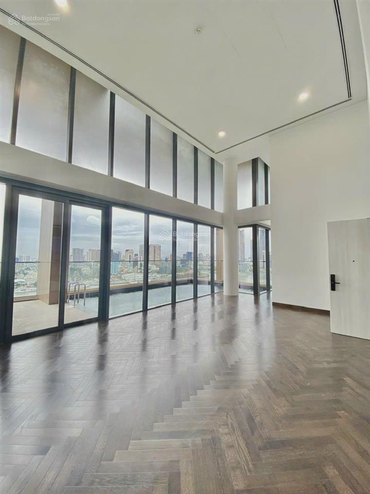 Chính chủ bán nhanh căn hộ penthouse la casa vạn phát hưng, 500m2, 23tỷ,  0965 645 ***