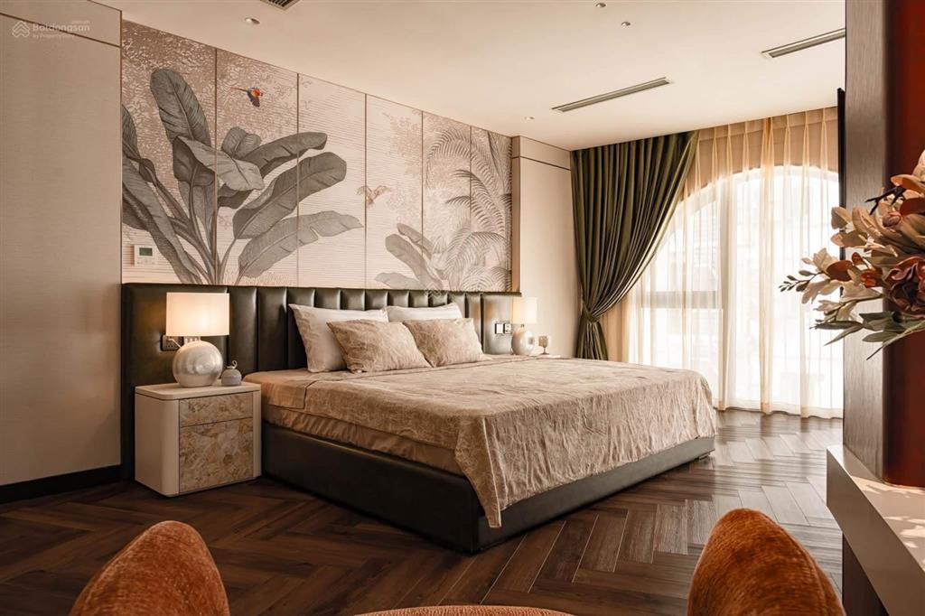 Không ở nên tôi cần bán căn hộ cao cấp green valley phú mỹ hưng 3pn2wc 120m2 giá 8,8 tỷ chính chủ