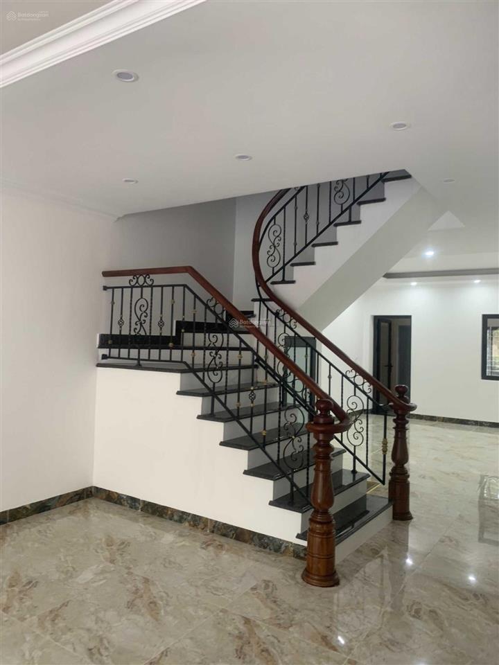 Chính chủ cần cho thuê biệt thự lô góc hoàn thiện tại kđt vân canh hud, hoài đức. 0945 181 ***