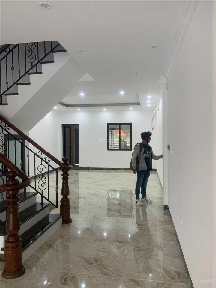 Cho thuê căn liền kề hoàn thiện tại kdt hud vân canh  hoài đức  hà nội.  0945 181 ***