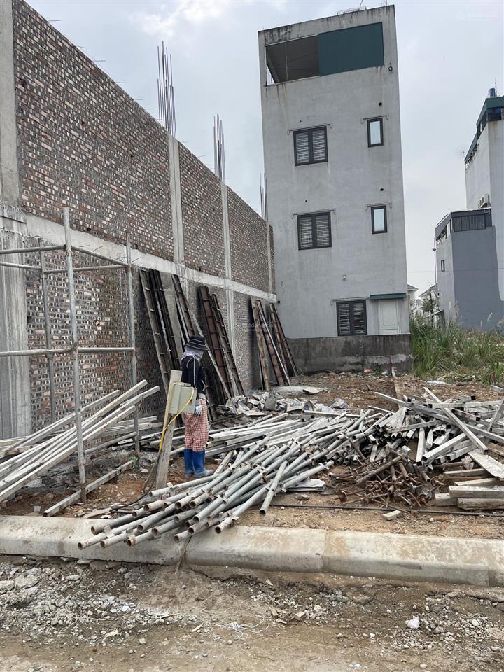 Bán lô đất khu dịch vụ 4,5ha vân canh hà nội diện tích 68,7m2