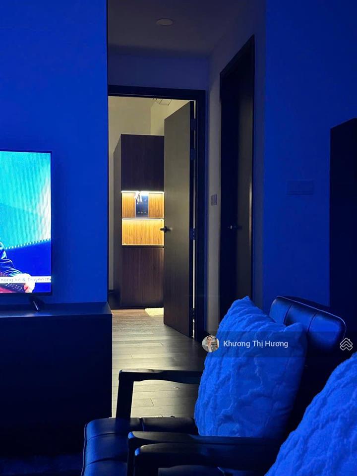 Cho thuê căn góc 2pn full nội thất tháng 11 vào ở