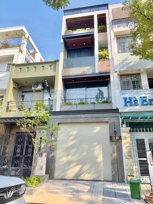 Nhà đẹp 4 tầng, hiện đại mặt tiền đường số an phú hưng q7 giá 21 tỷ
