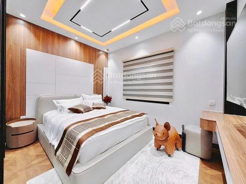 Nhà đẹp 4 tầng, hiện đại mặt tiền đường số an phú hưng q7 giá 21 tỷ