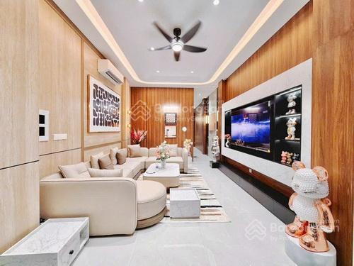 Nhà đẹp 4 tầng, hiện đại mặt tiền đường số an phú hưng q7 giá 21 tỷ