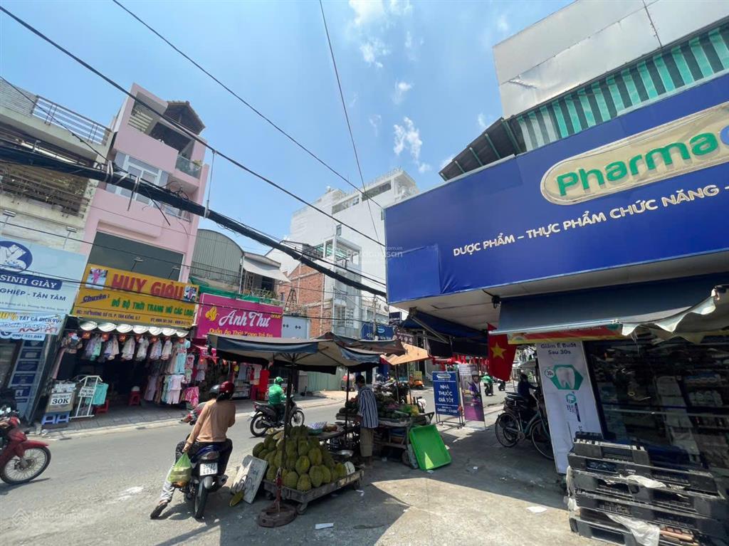 Siêu phẩm  7.6x19m đang cho thuê 65tr/th đường số chợ tân quy q7