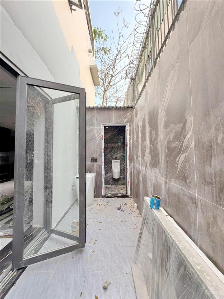 Vip  biệt thự vừa hoàn thiện 3 tầng đẹp kdc tân quy đông q7 giá 52 tỷ