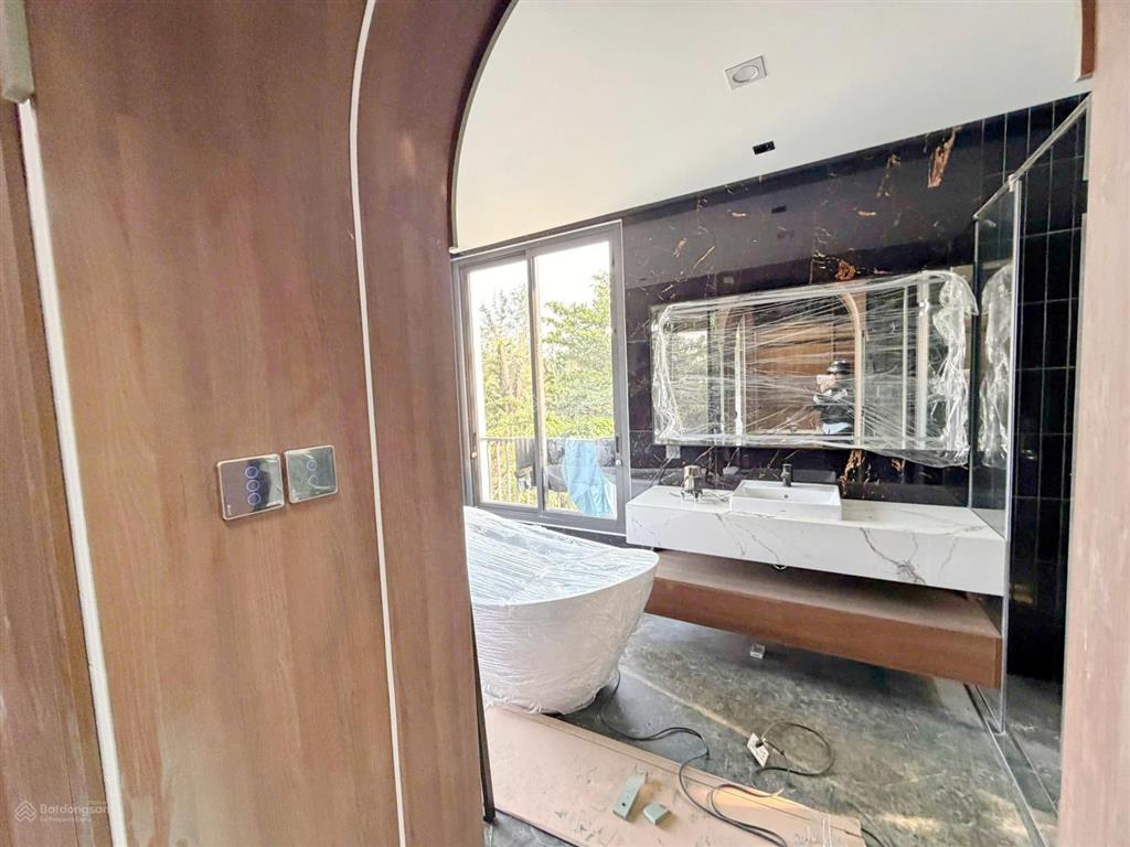 Vip  biệt thự vừa hoàn thiện 3 tầng đẹp kdc tân quy đông q7 giá 52 tỷ