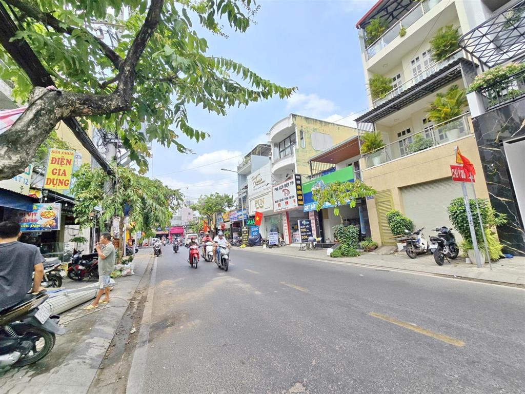 Bén  siêu mtkd lâm văn bền q7 9.5x20m vỉa hè 10m giá 55 tỷ