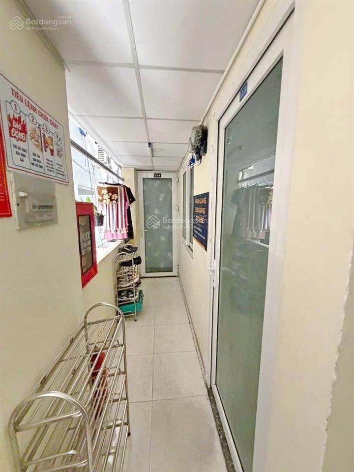 Căn hộ dịch vụ 5 tầng, 20 phòng hẻm xe hơi bùi văn ba q7 giá 16,99 tỷ