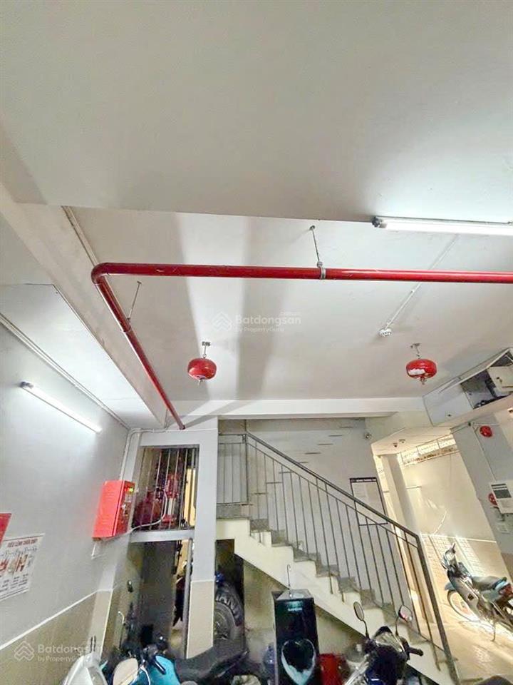 Căn hộ dịch vụ 5 tầng, 20 phòng hẻm xe hơi bùi văn ba q7 giá 16,99 tỷ