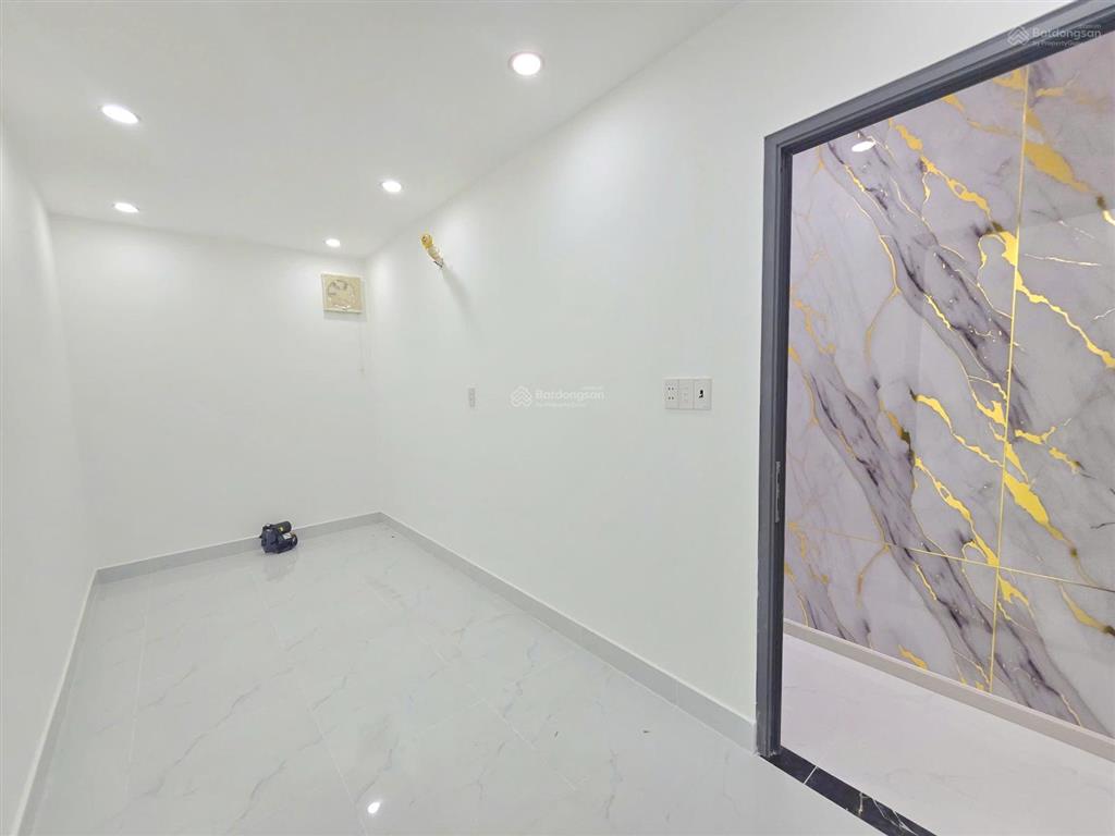 Nhà đẹp vừa hoàn thiện cn 50m2 huỳnh tấn phát q7 giá 4,6 tỷ (tl)