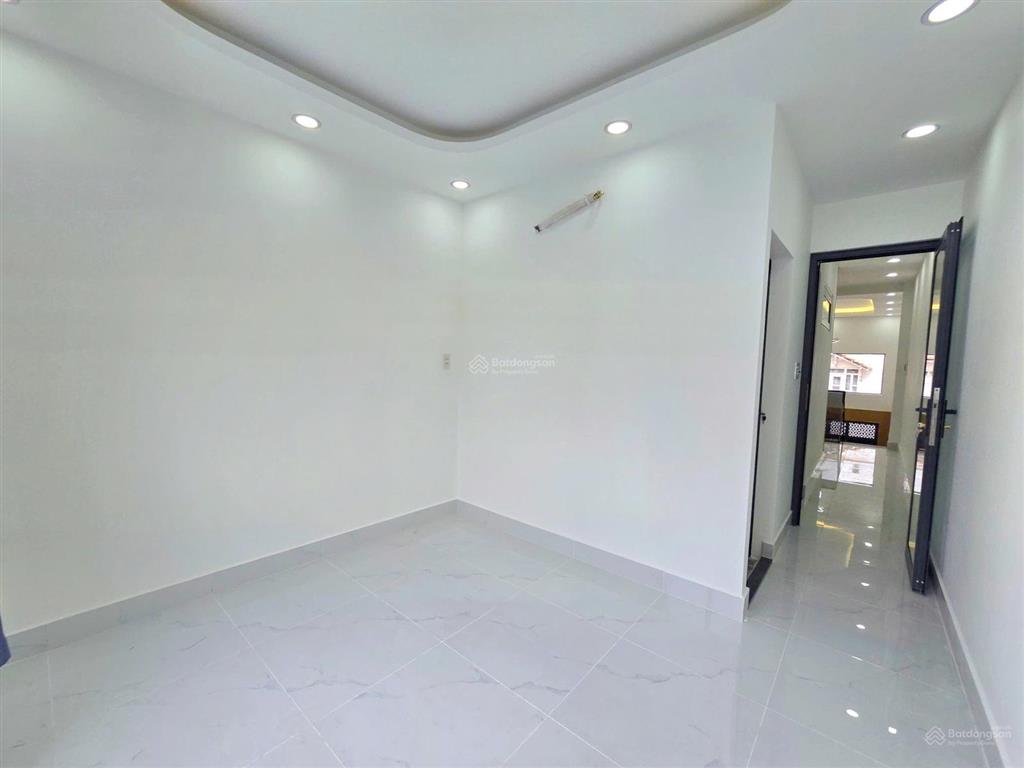 Nhà đẹp vừa hoàn thiện cn 50m2 huỳnh tấn phát q7 giá 4,6 tỷ (tl)