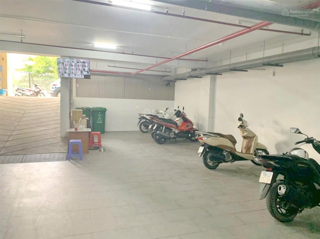 Thu nhập 200tr  chdv 7 tầng, 30p mặt tiền nguyễn văn linh q7